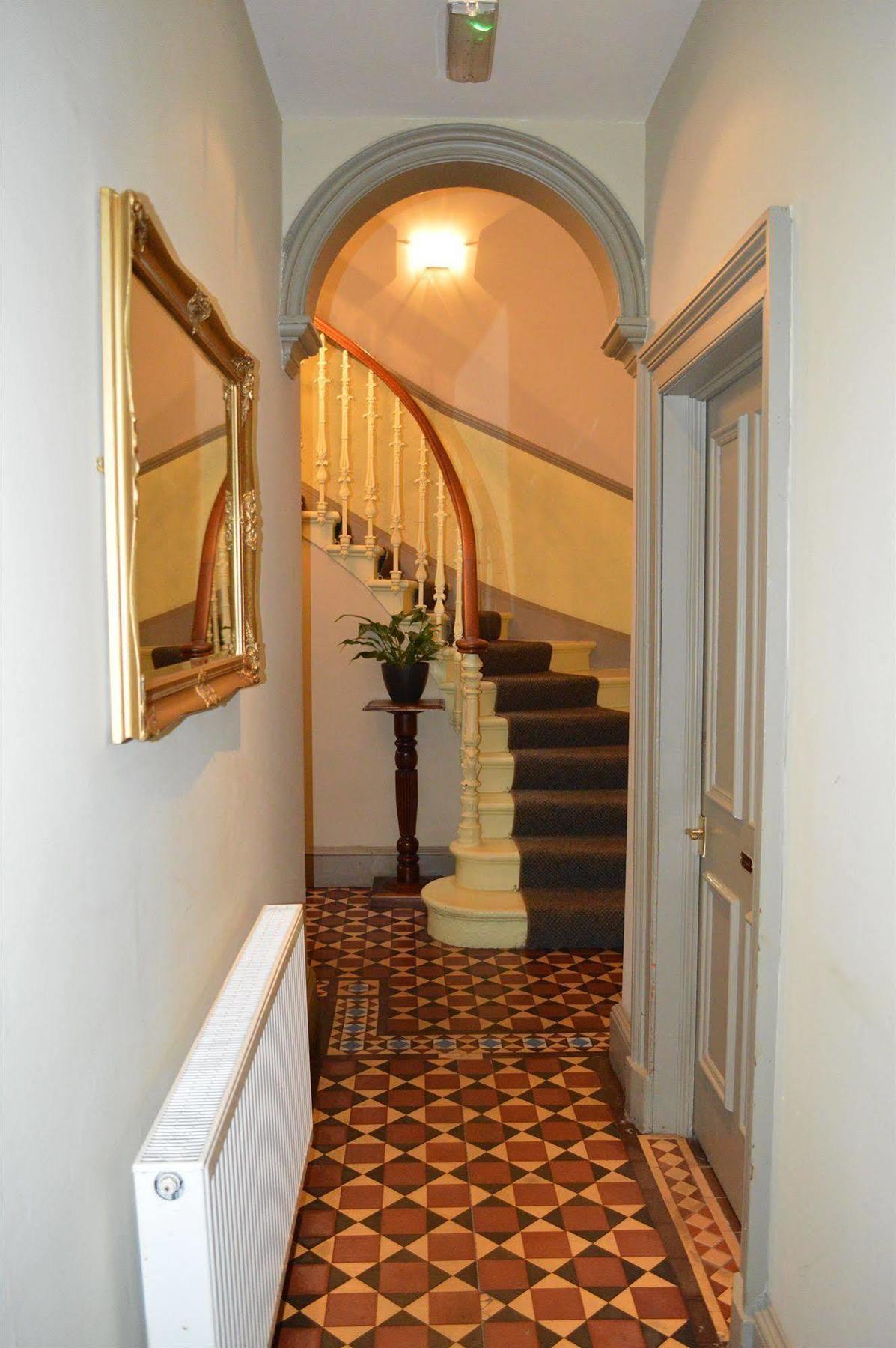Отель Mw Townhouse Эдинбург Экстерьер фото
